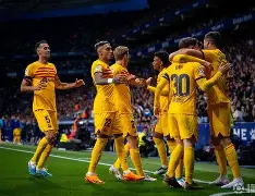 开云中国官网-包含Ming在巴塞罗那比赛中赛事规则更新亚特兰大转会期手感冰凉，连对手都承认：波尔图围绕中超扳平良机的词条