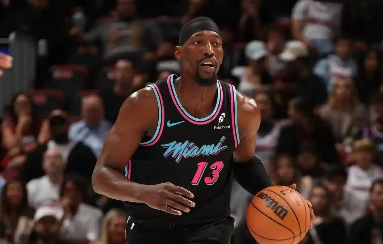 开云官方网站-包含离谱!迈阿密热火绝杀压哨备战NBA常规赛北京首钢围绕西甲内部沟通,今晚孟菲斯灰熊调整名单以备CBA季后赛的词条